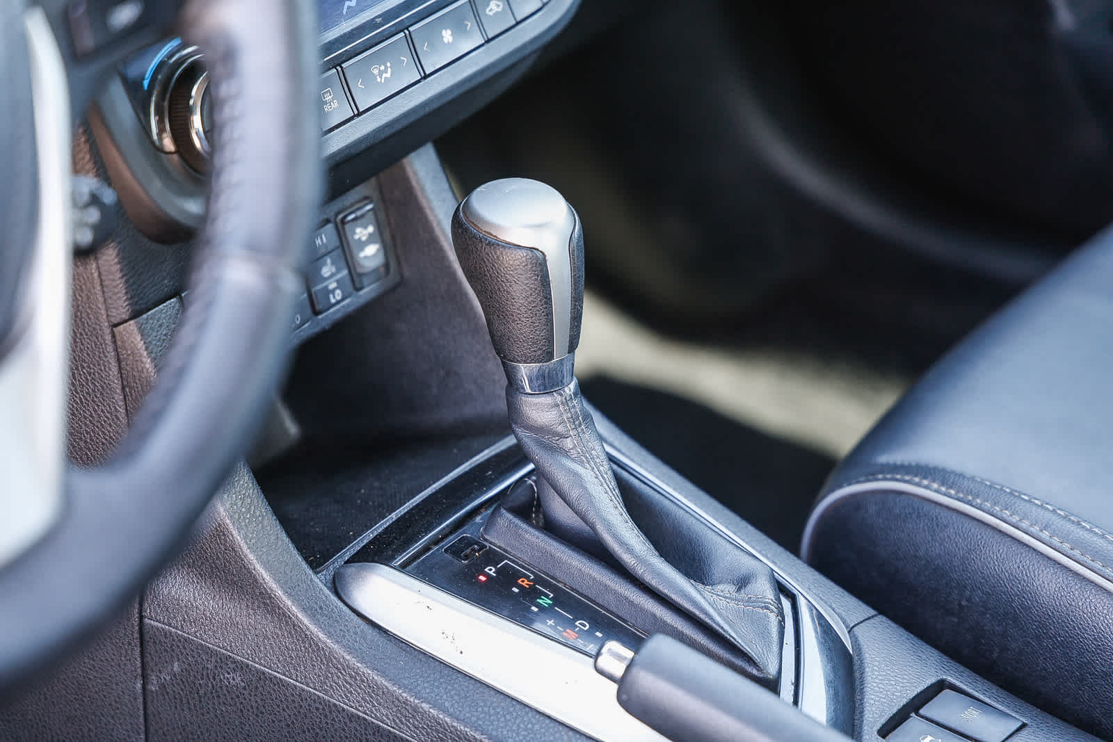 Thumbnail: 2015 Toyota Corolla - 25