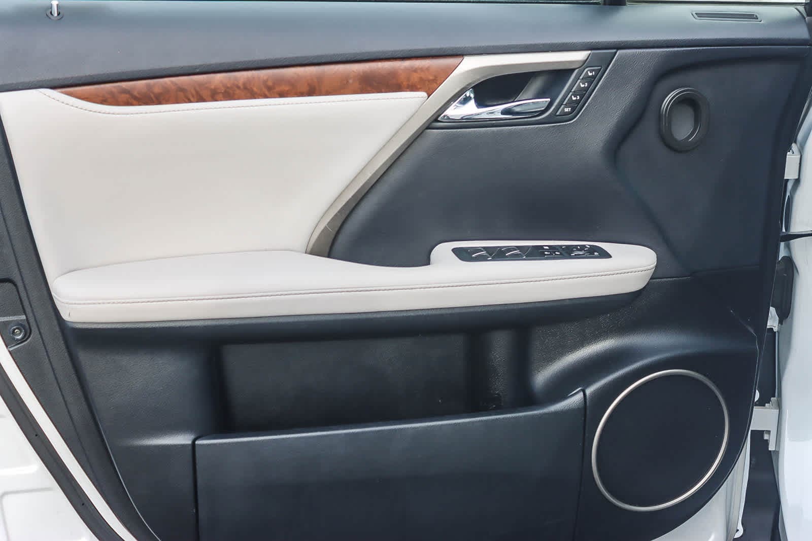 Thumbnail: 2021 Lexus RX - 21