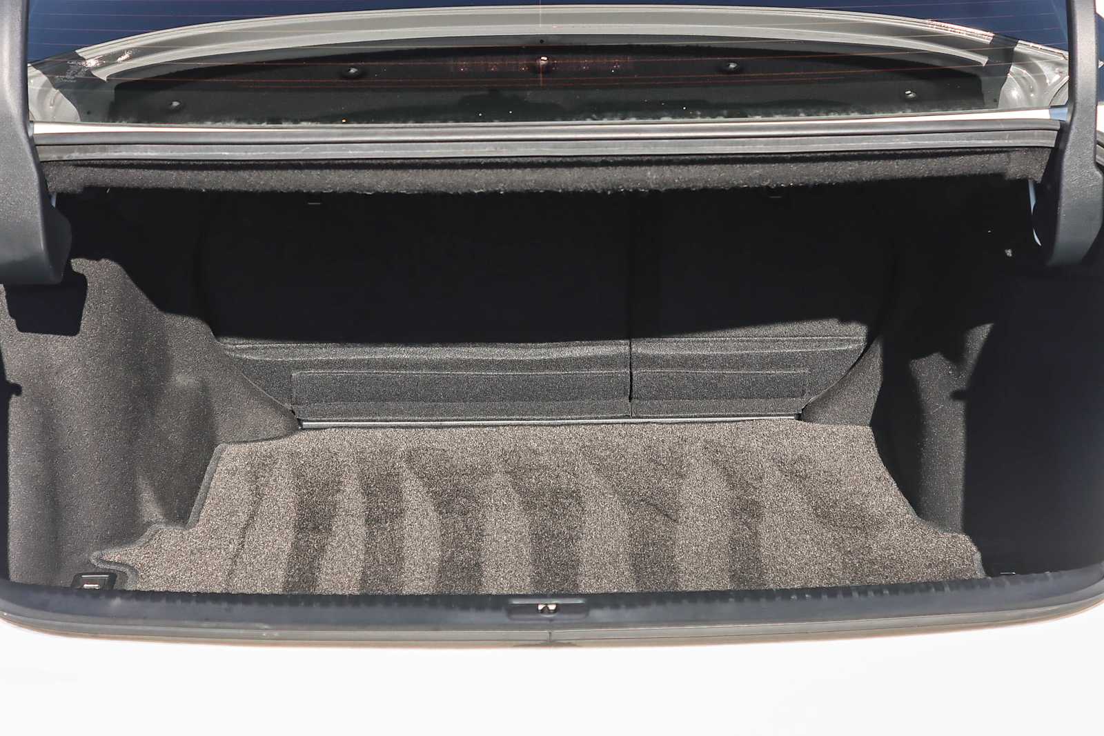 Thumbnail: 2015 Lexus IS - 25