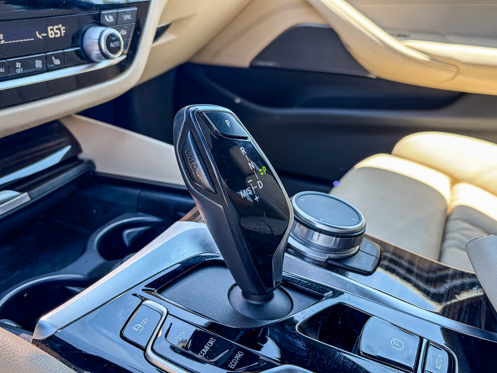 Thumbnail: 2021 BMW 5 Series - 18