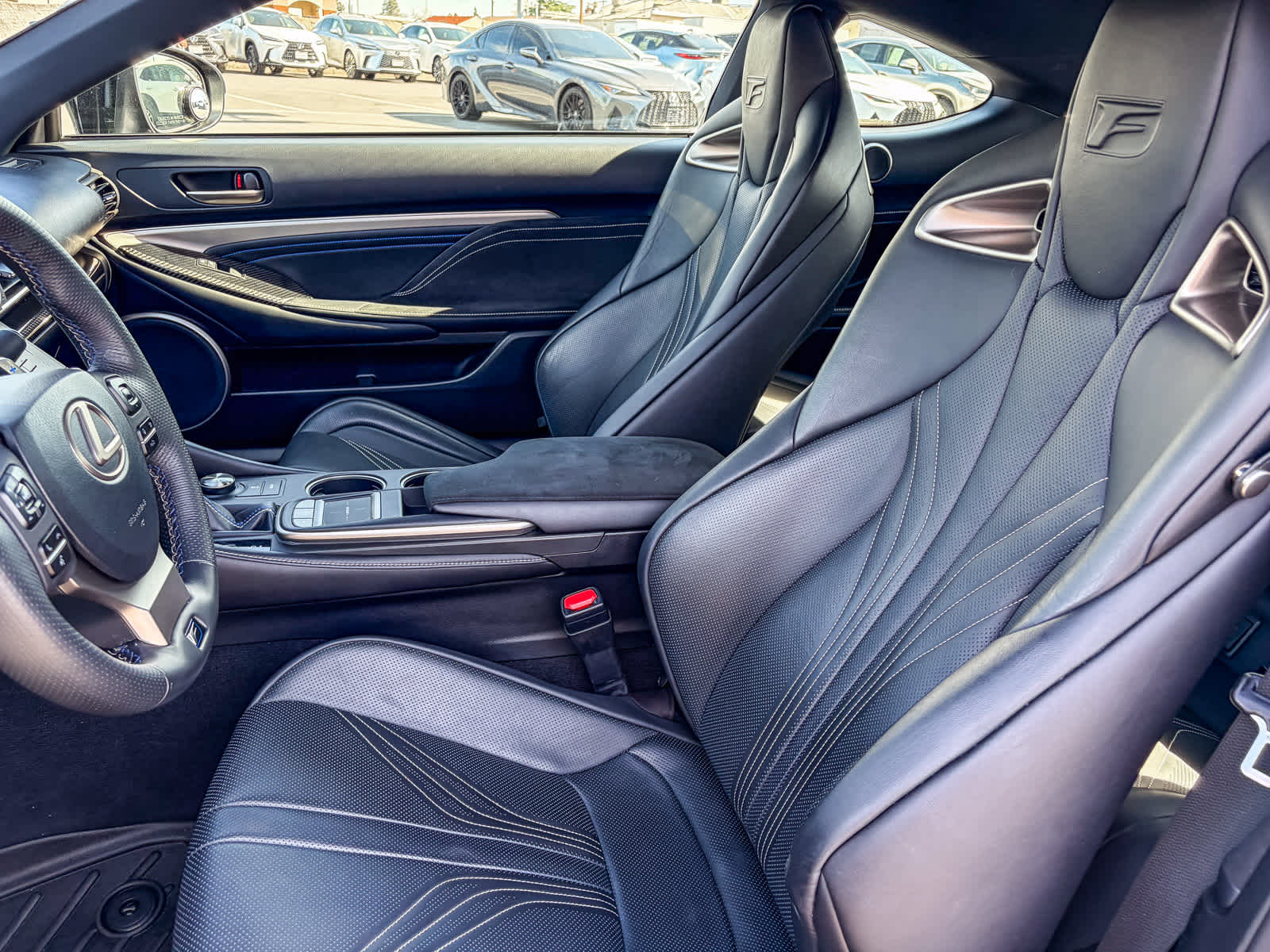 Thumbnail: 2017 Lexus RC - 16