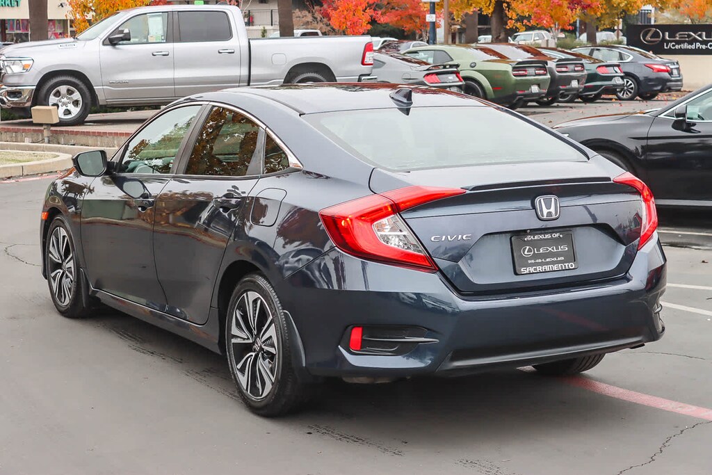 Used 2017 Honda Civic EX-T Sedan
