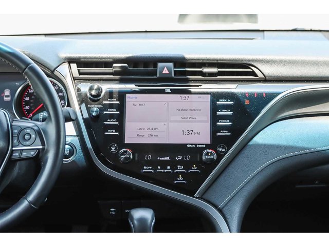 2018 Toyota Camry XSE 12