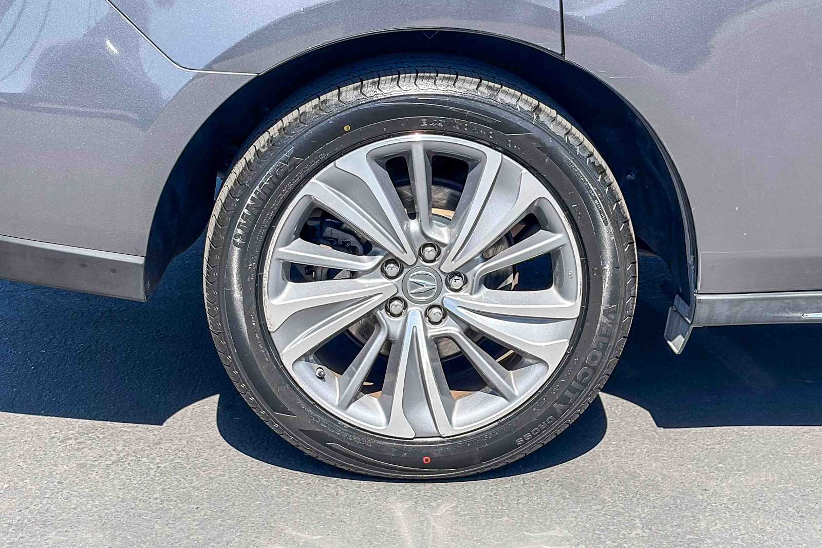 Thumbnail: 2017 Acura MDX - 10