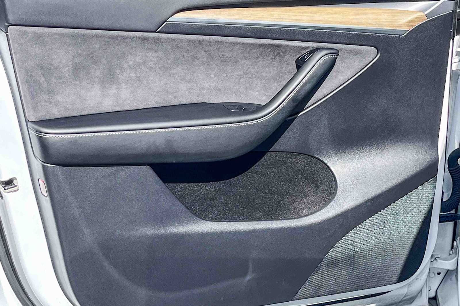 Thumbnail: 2023 Tesla Model Y - 19