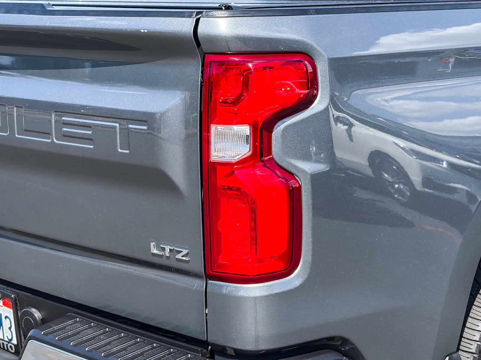2020 Chevrolet Silverado 1500 LTZ photo 3