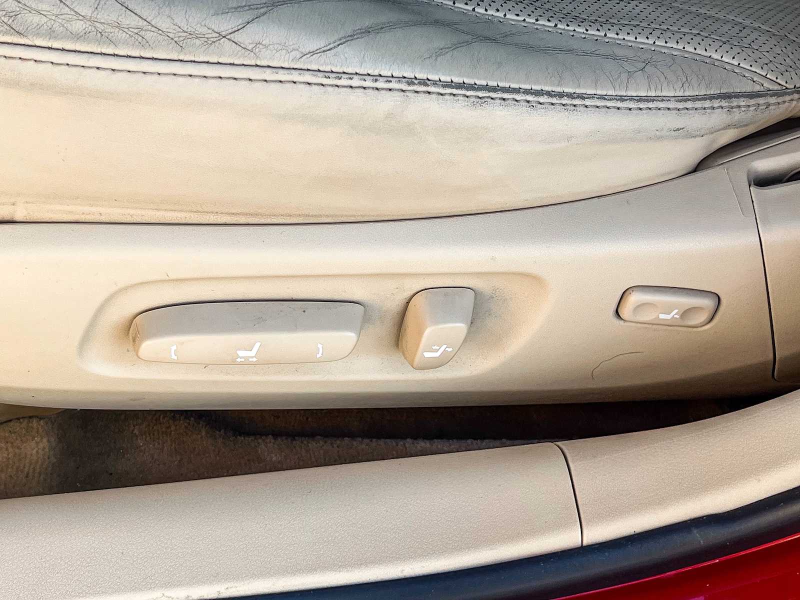 Thumbnail: 2012 Lexus ES - 21