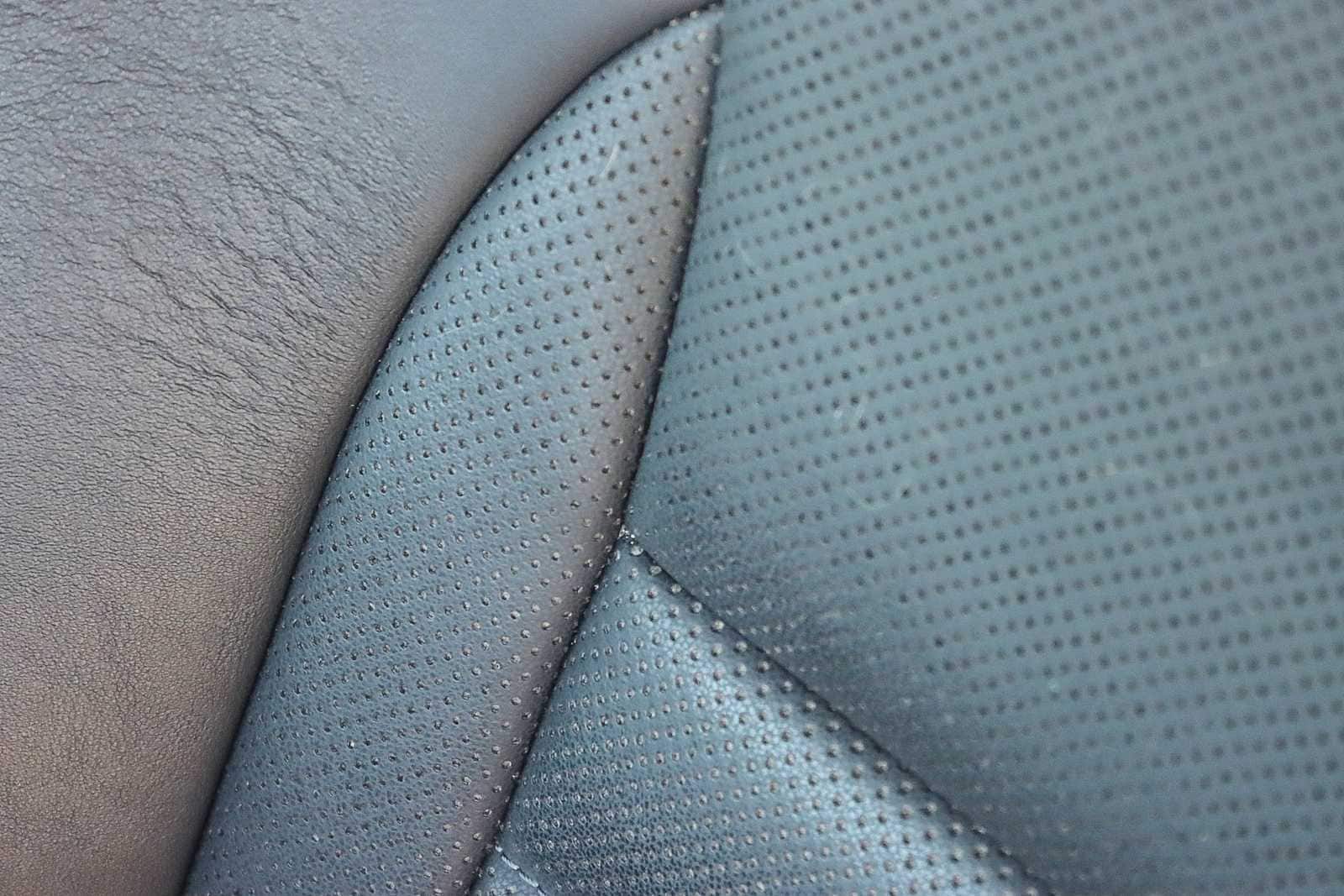 Thumbnail: 2015 Lexus IS - 24