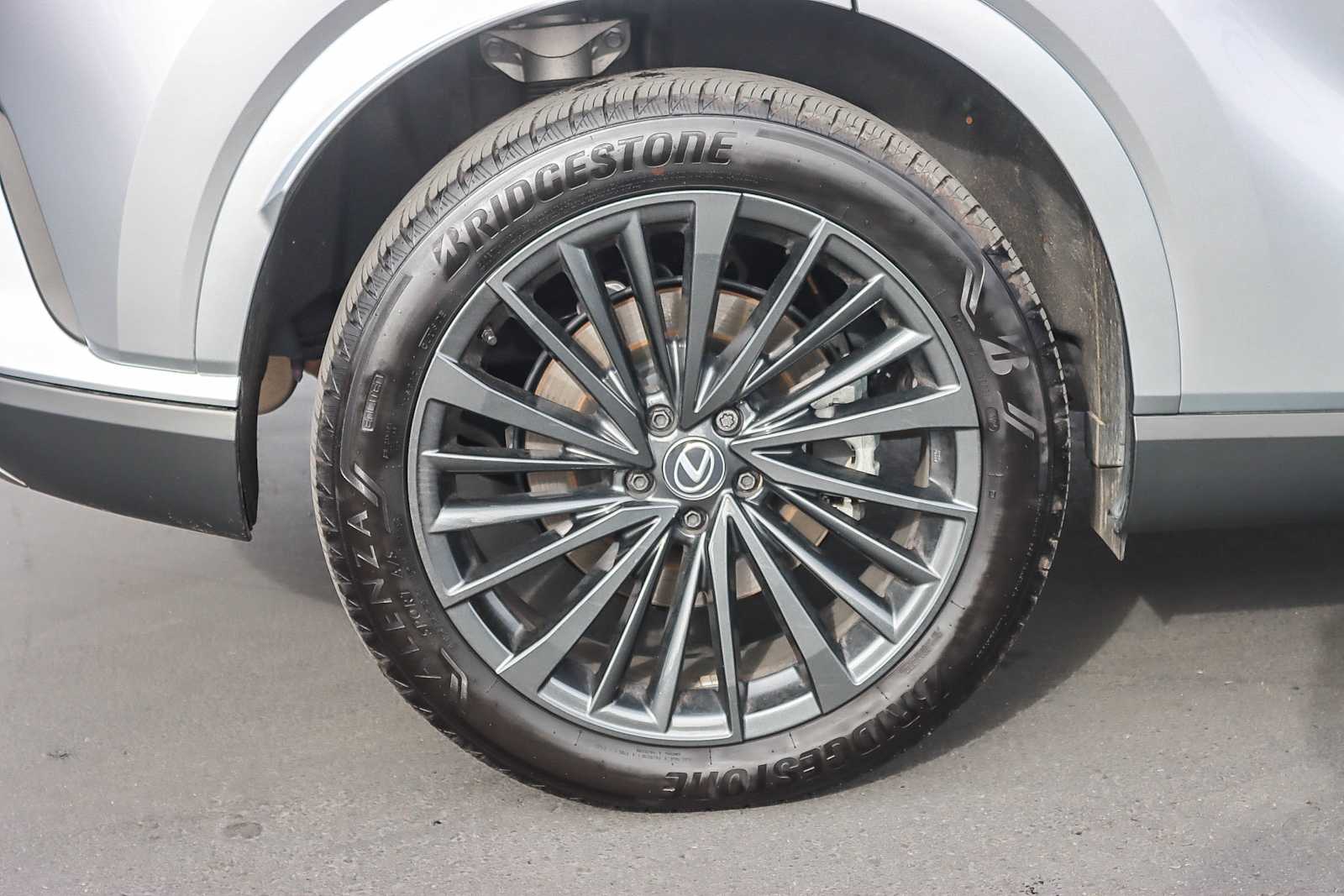 Thumbnail: 2025 Lexus RX - 10