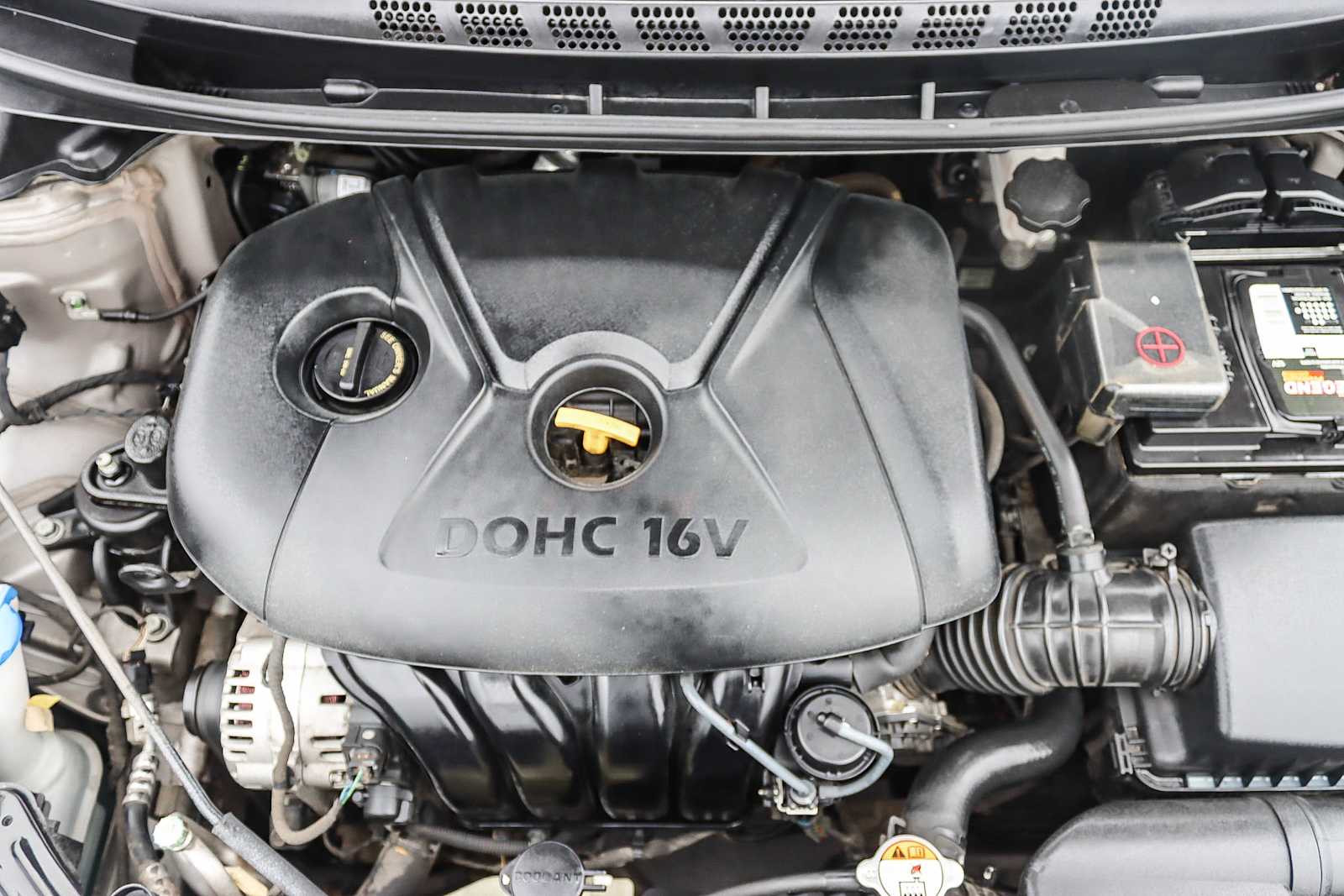 Thumbnail: 2013 Hyundai Elantra - 25