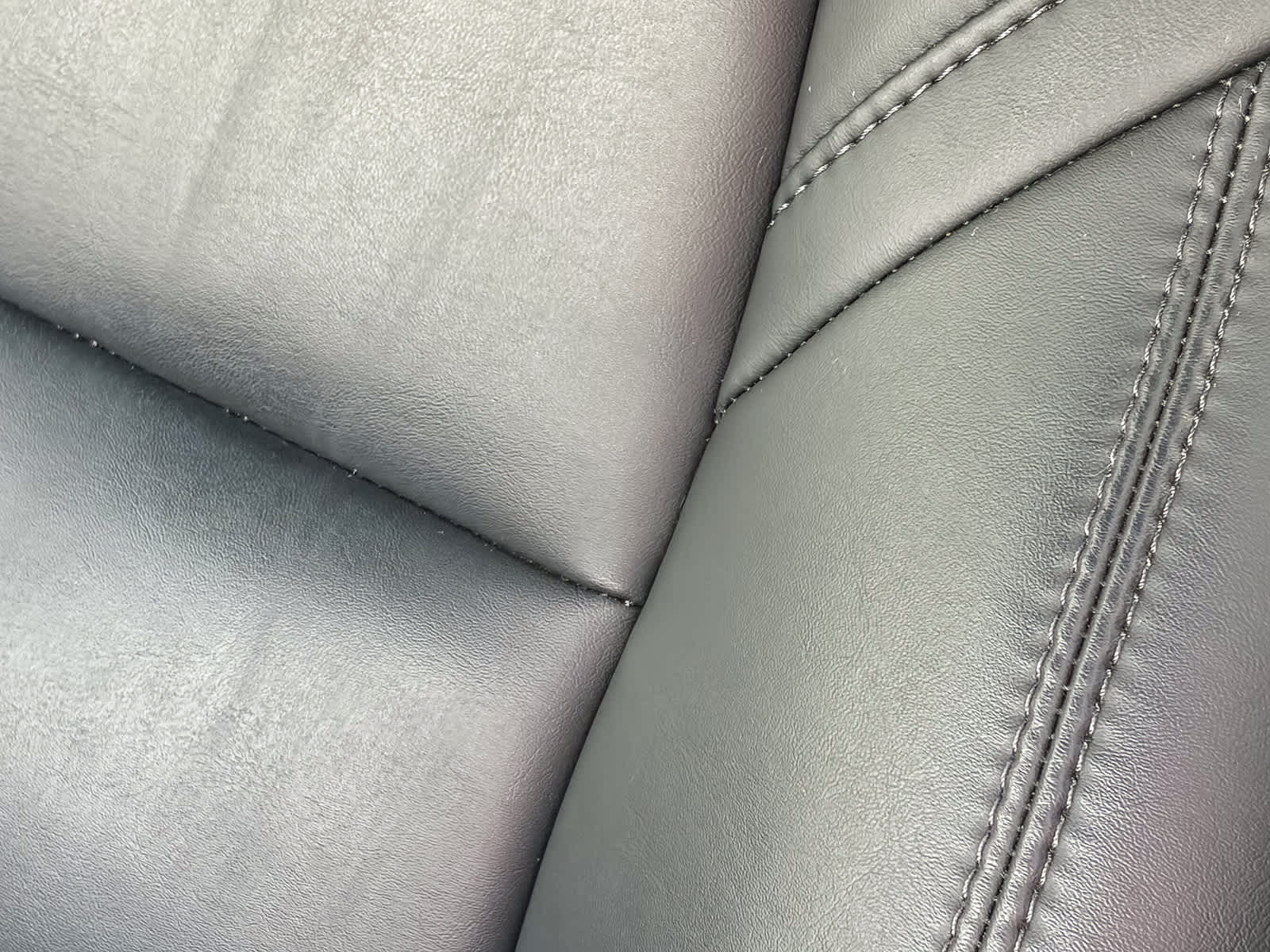 Thumbnail: 2023 Tesla Model 3 - 23