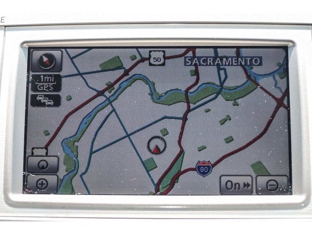 2010 Toyota Camry XLE 13