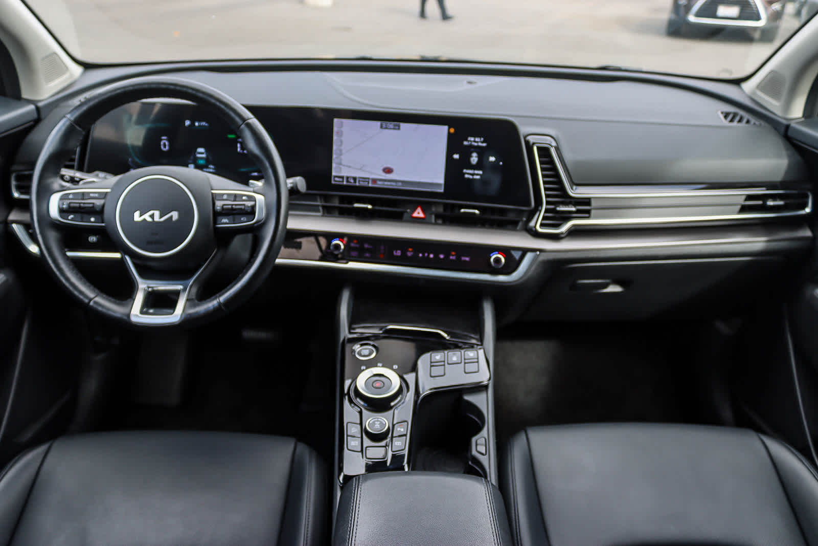 Thumbnail: 2023 Kia Sportage - 11