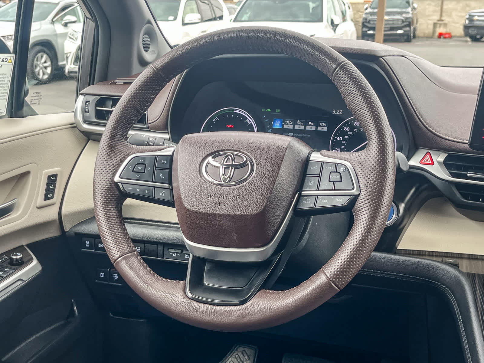 Thumbnail: 2024 Toyota Sienna - 14