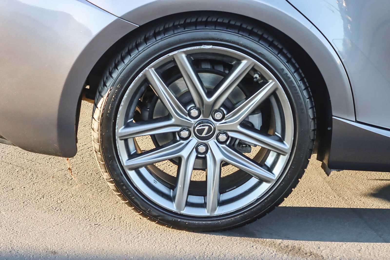 Thumbnail: 2015 Lexus IS - 10