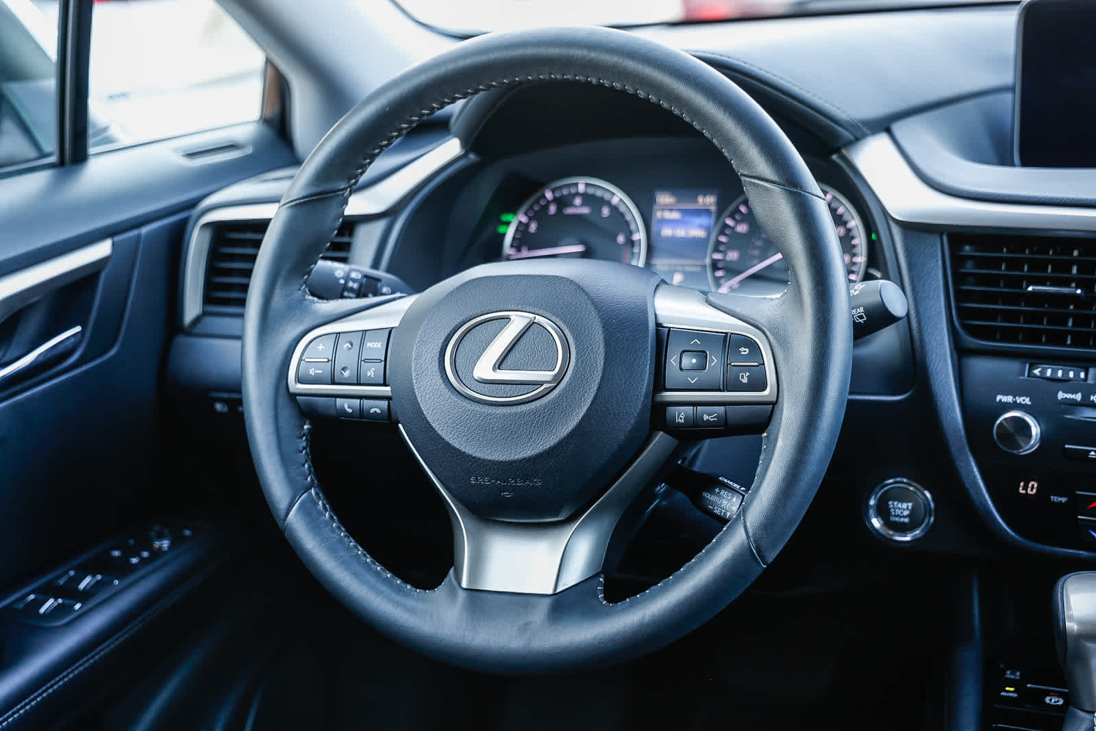 Thumbnail: 2018 Lexus RX - 26