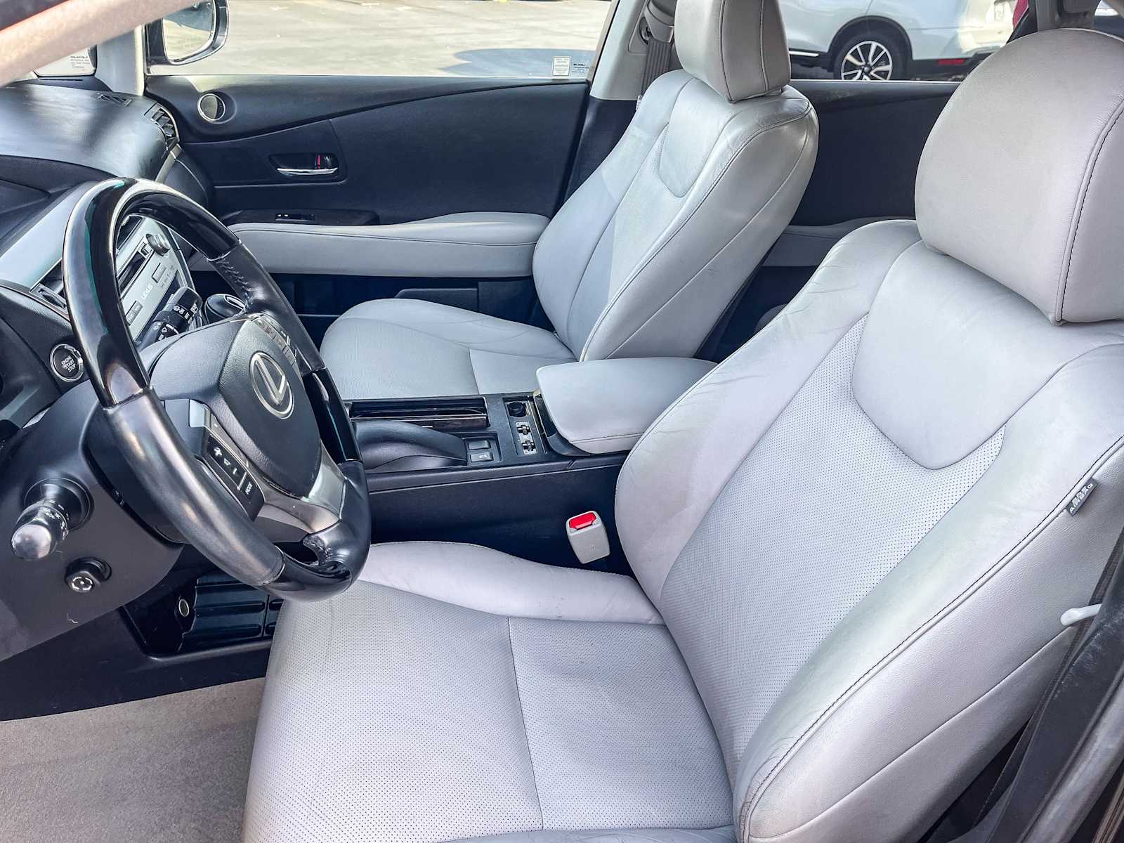 Thumbnail: 2015 Lexus RX - 17