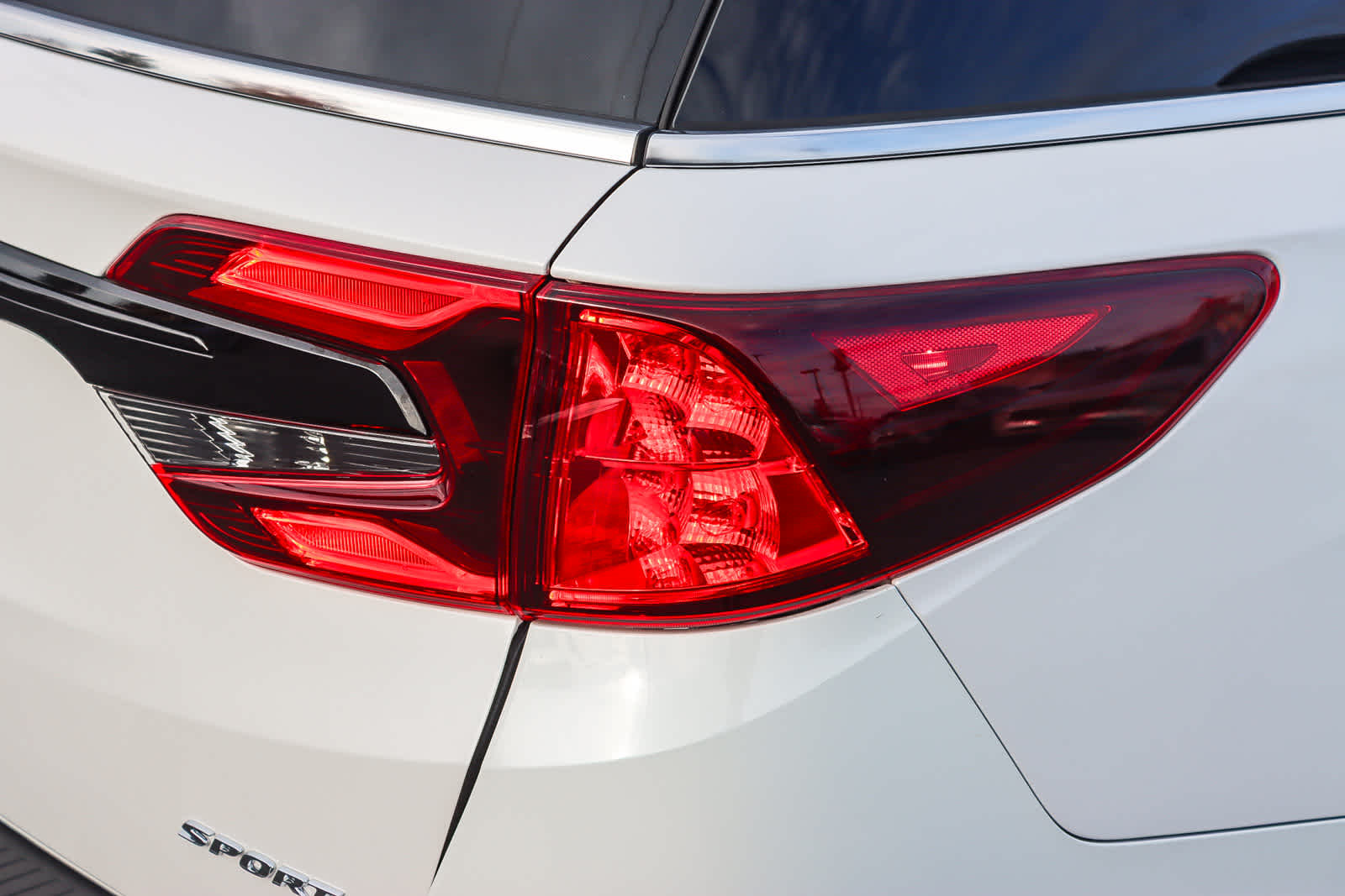 Thumbnail: 2023 Honda Odyssey - 8