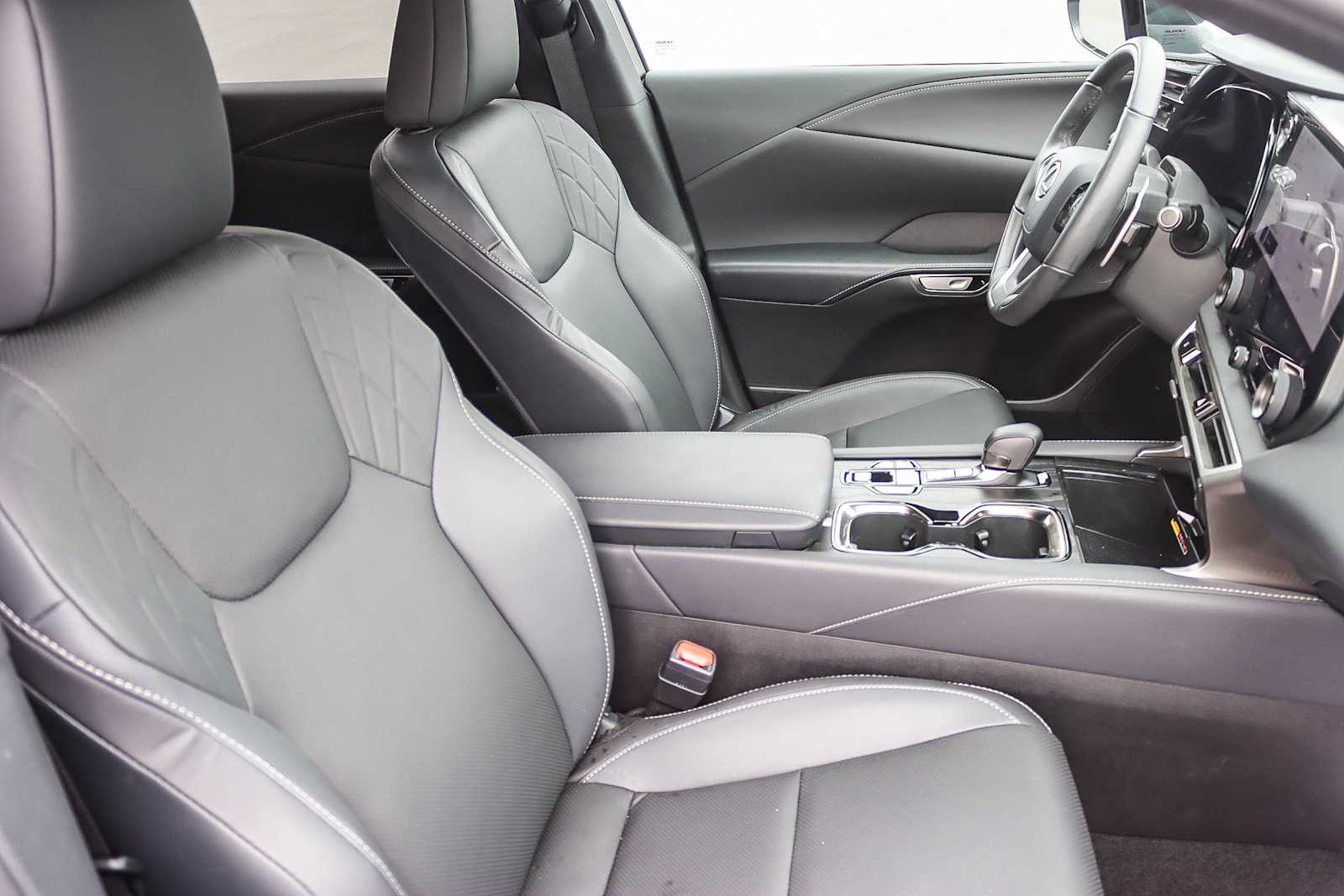 Thumbnail: 2025 Lexus RX - 16