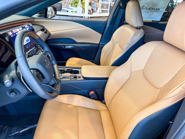 Thumbnail: 2026 Lexus RX - 14