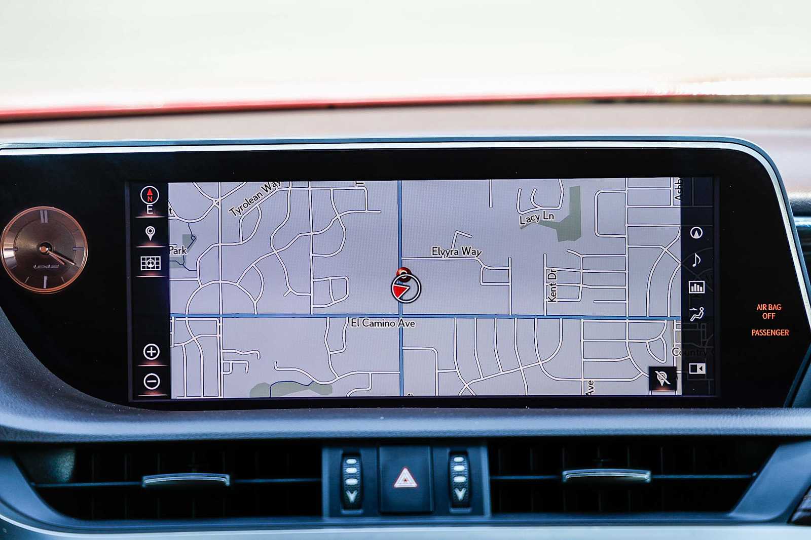 Thumbnail: 2019 Lexus ES - 15