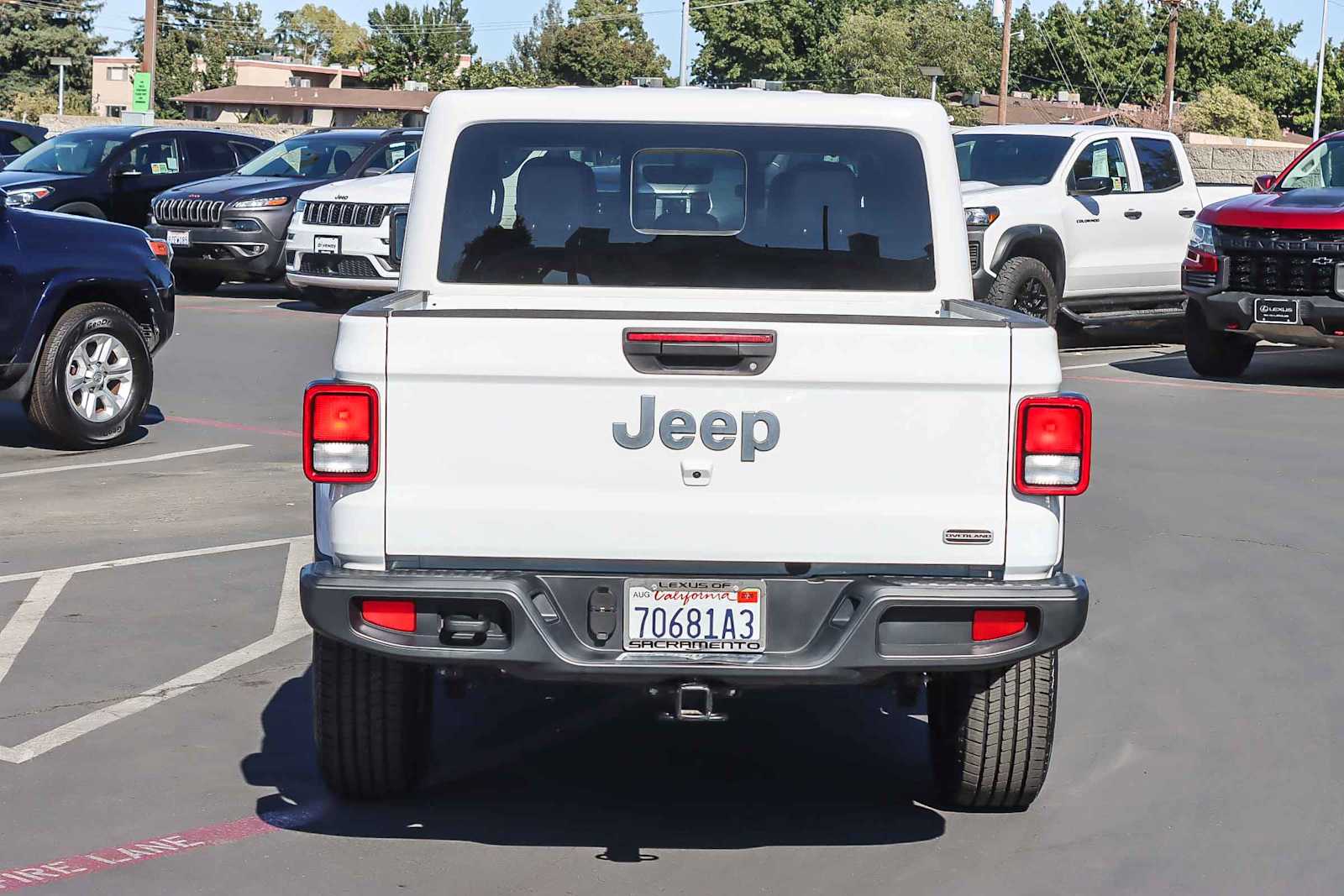 2020 Jeep Gladiator Overland photo 3