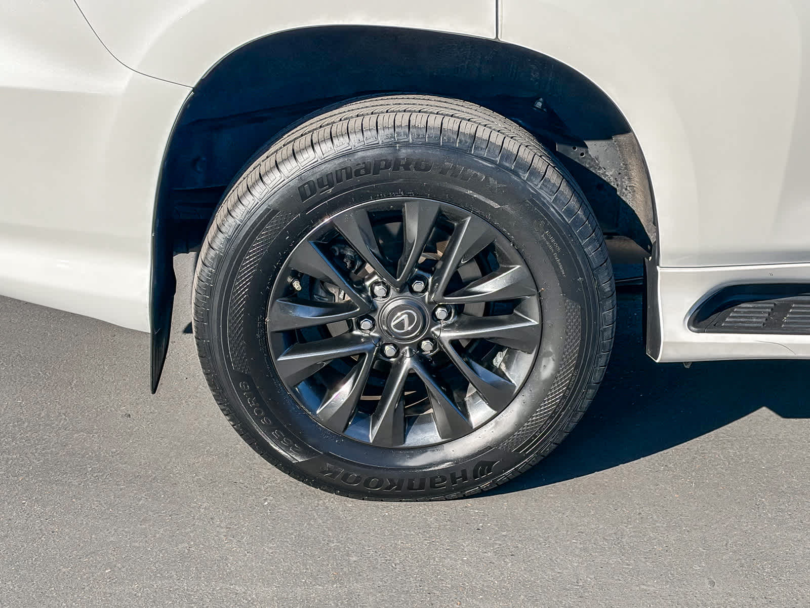 Thumbnail: 2022 Lexus GX - 10