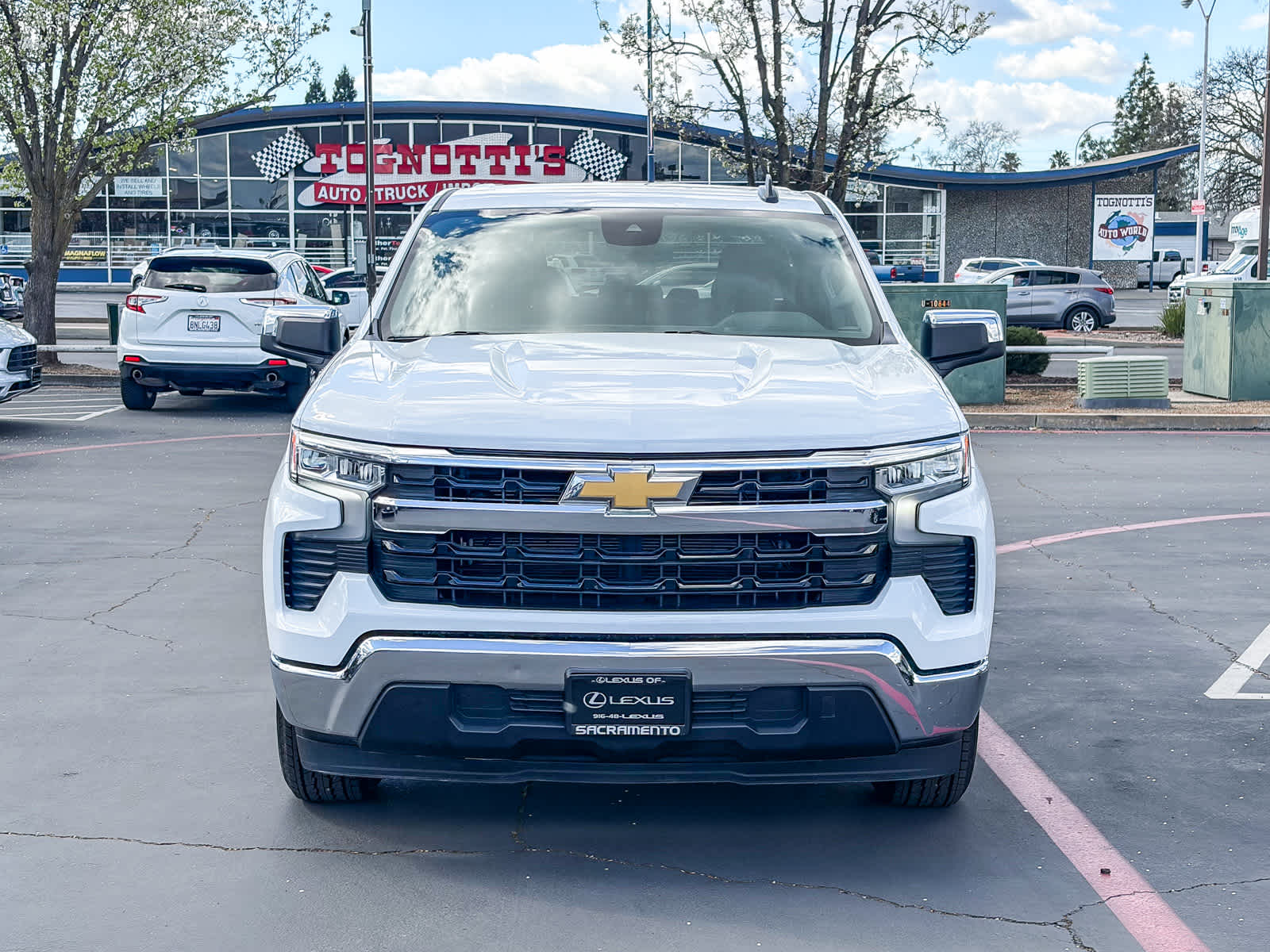 2025 Chevrolet Silverado 1500 LT w/1LT photo 5