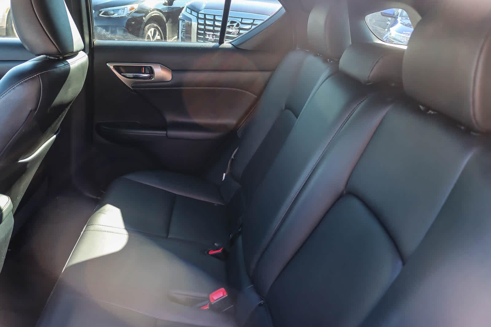 Thumbnail: 2014 Lexus CT - 18