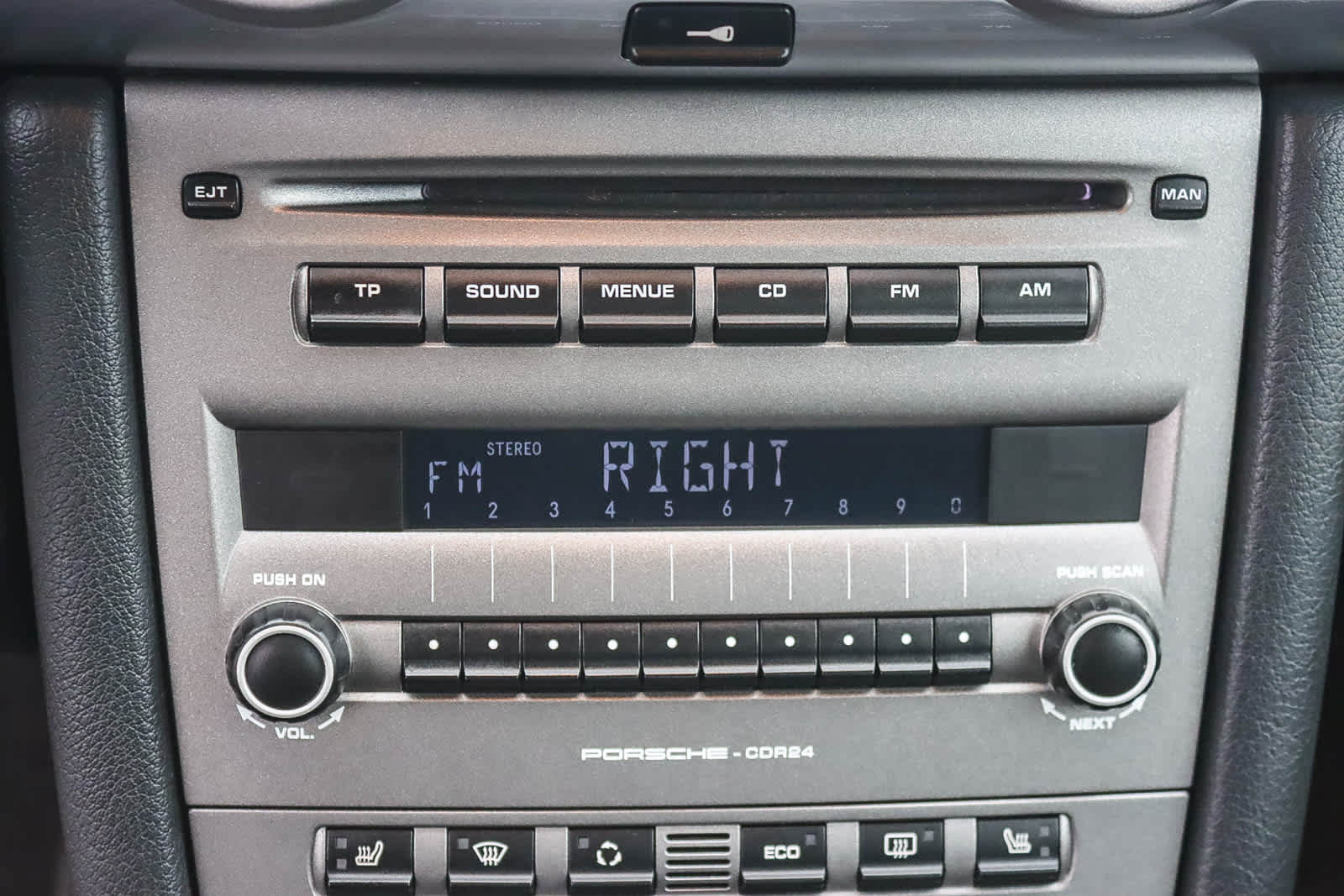 Thumbnail: 2007 Porsche Cayman - 23