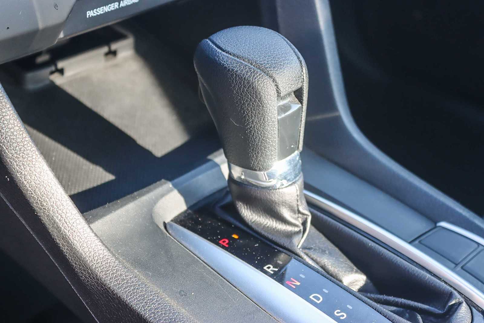 Thumbnail: 2016 Honda Civic - 18