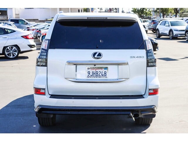 2023 Lexus GX 460 Luxury 3