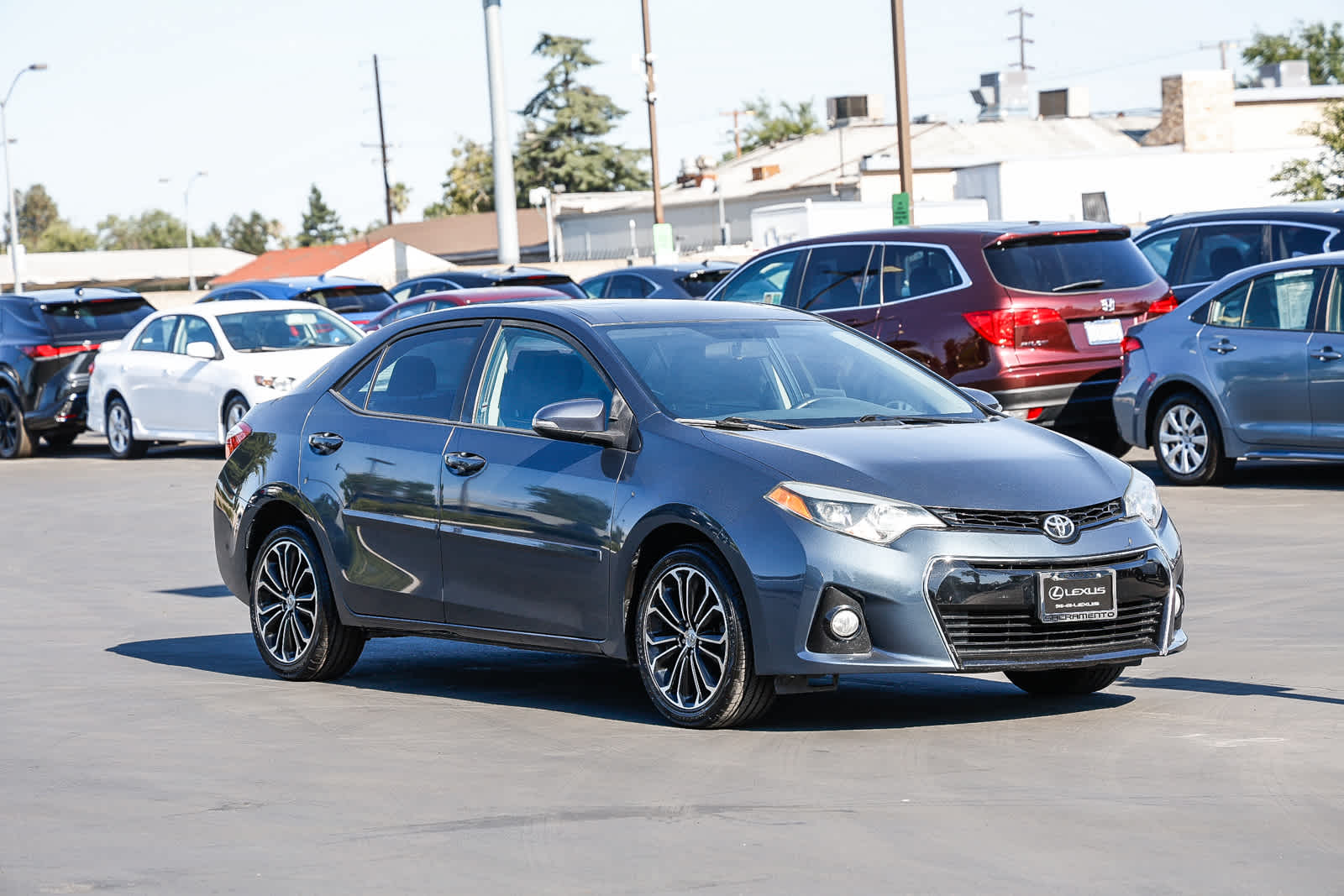 Thumbnail: 2015 Toyota Corolla - 5