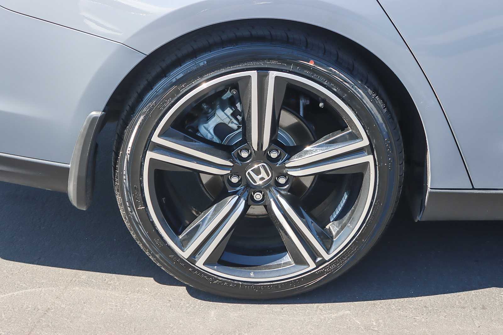 Thumbnail: 2023 Honda Accord - 10