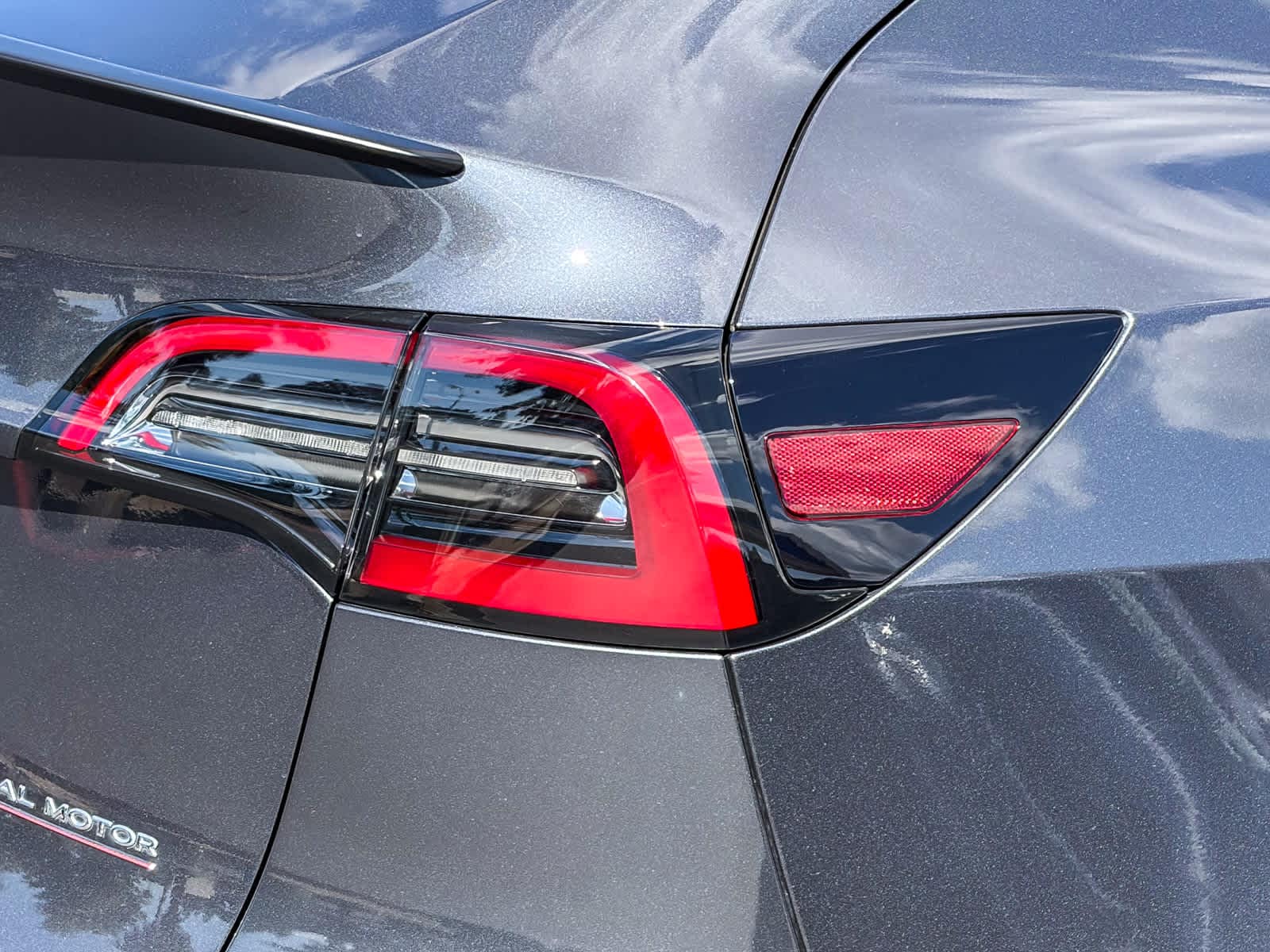 2022 Tesla Model Y Performance photo 3