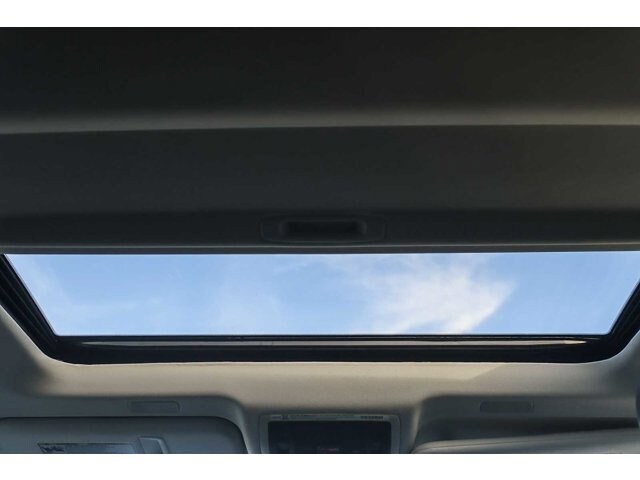 Thumbnail: 2025 Lexus ES - 16