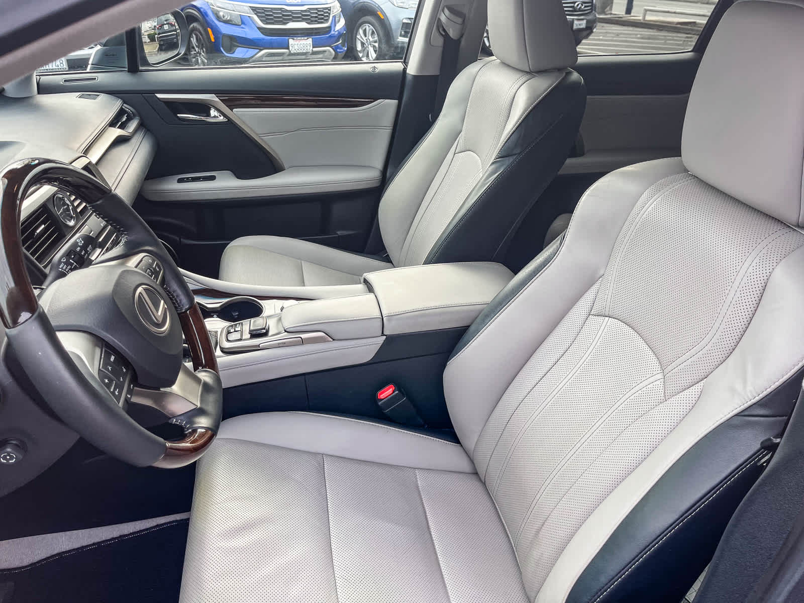 Thumbnail: 2017 Lexus RX - 16