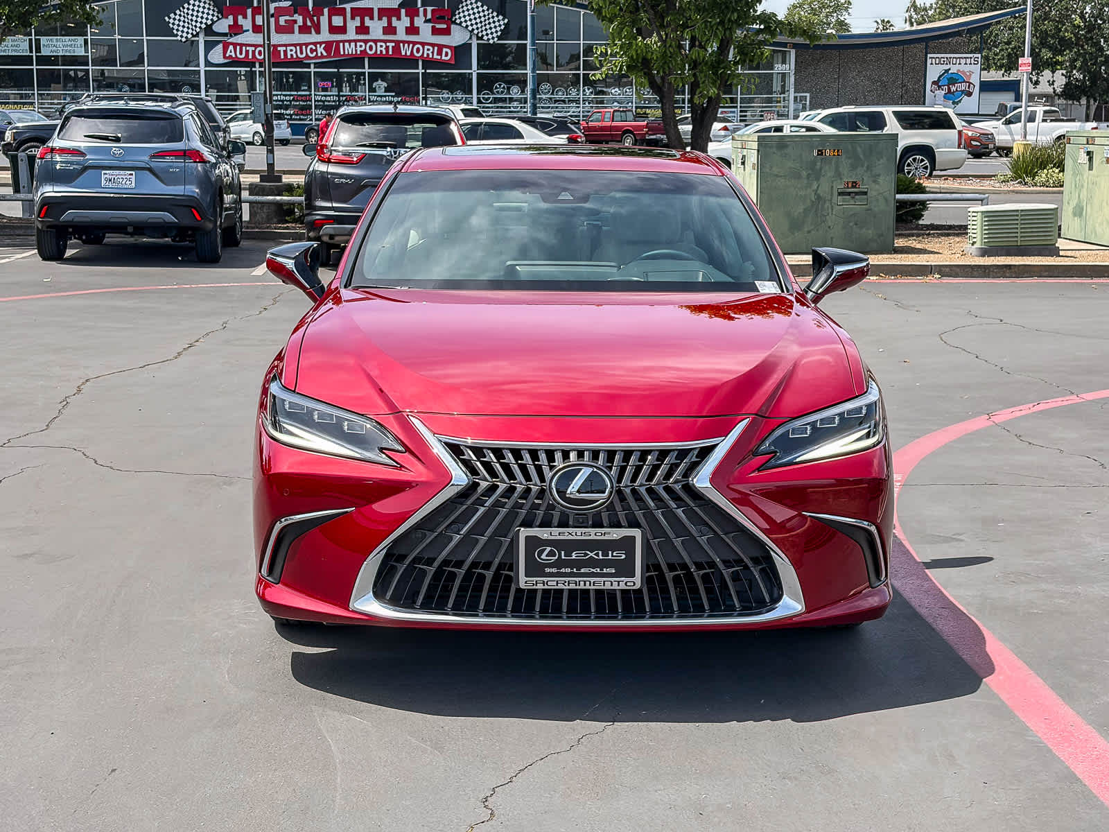 2024 LEXUS ES 300h Luxury photo 5
