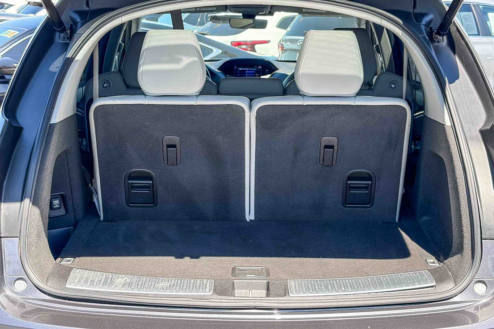 Thumbnail: 2017 Acura MDX - 25