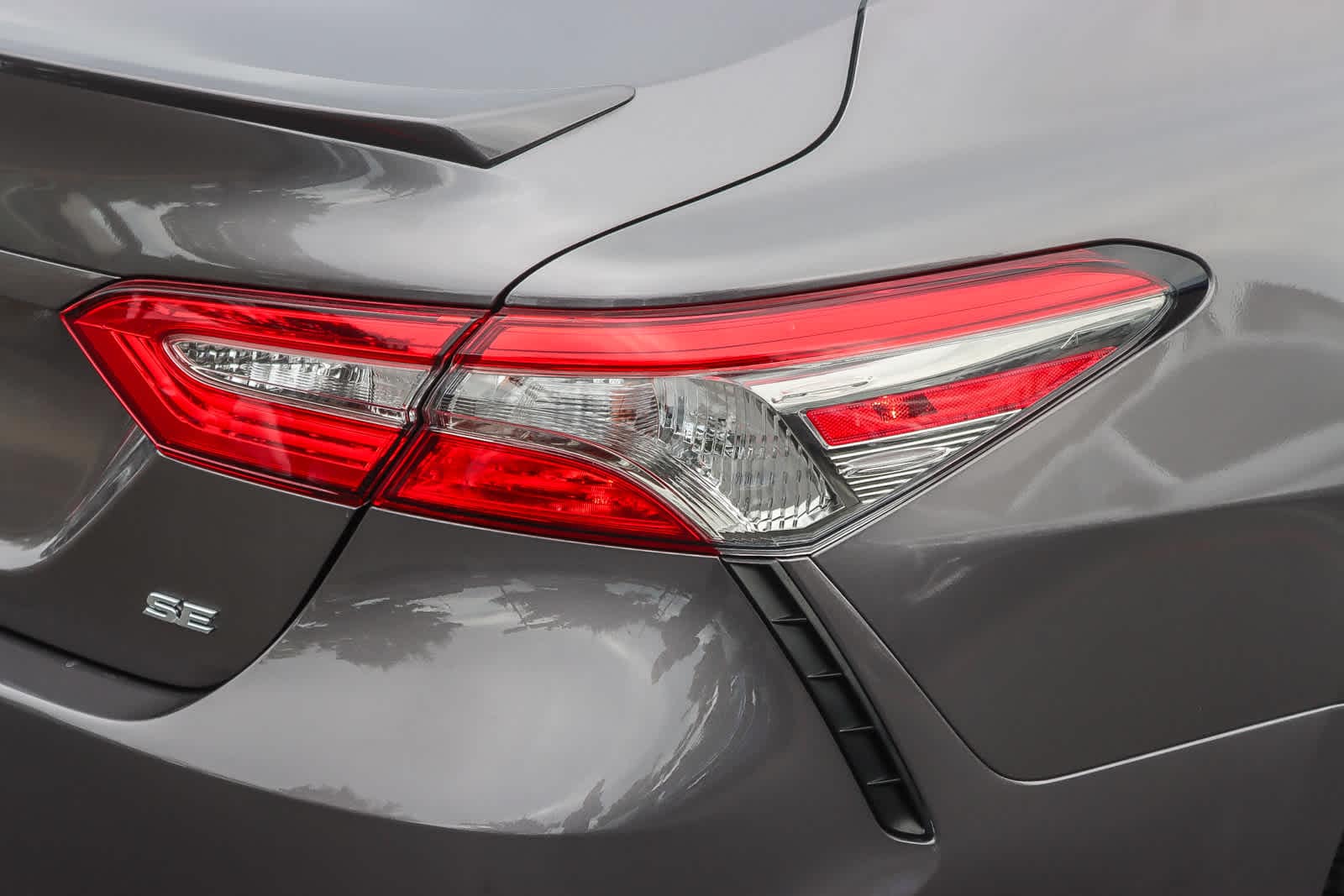 Thumbnail: 2018 Toyota Camry - 8