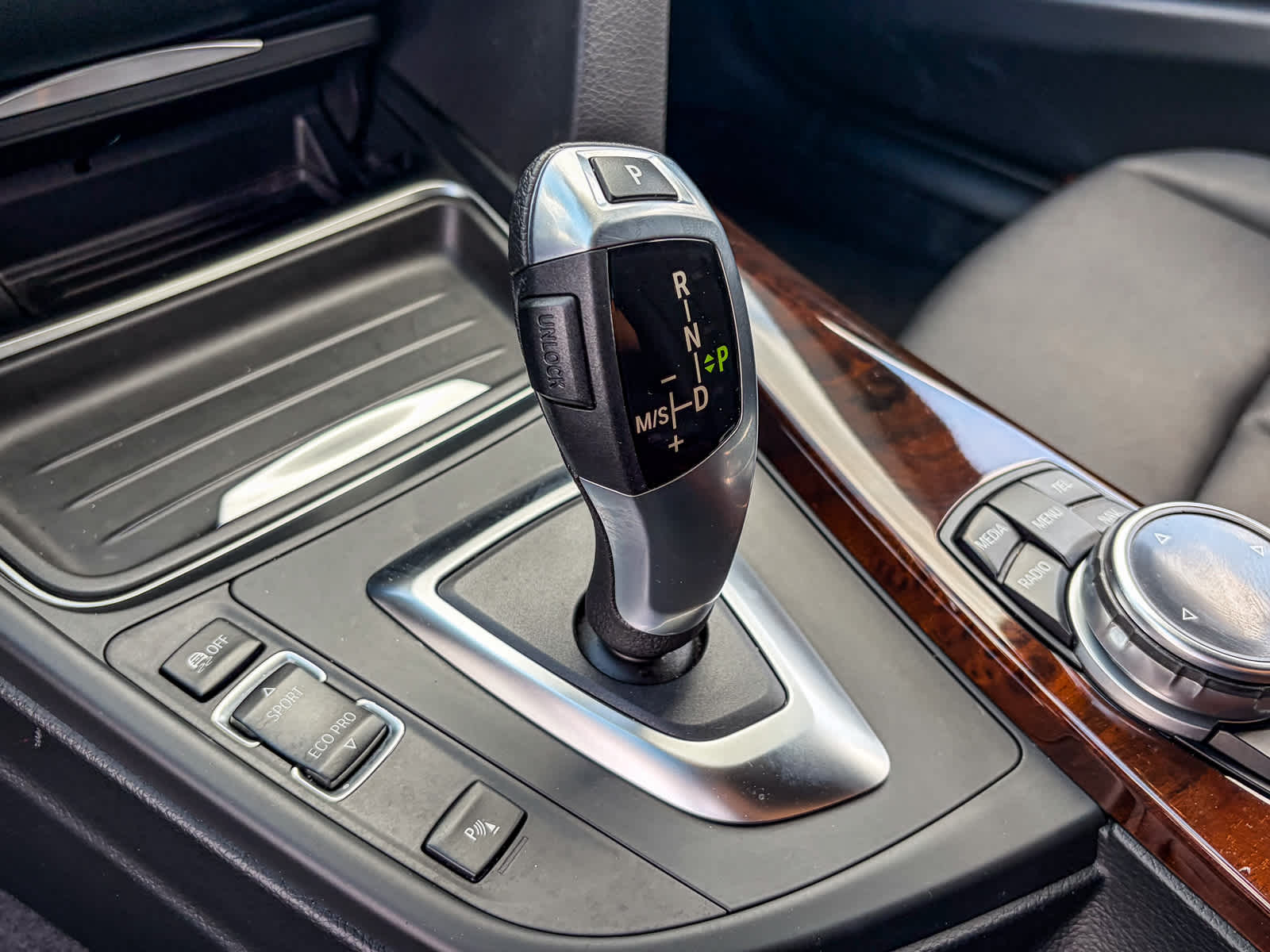 Thumbnail: 2014 BMW 3 Series - 18