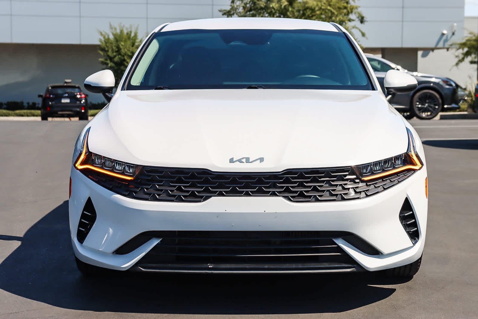 Thumbnail: 2023 Kia K5 - 6