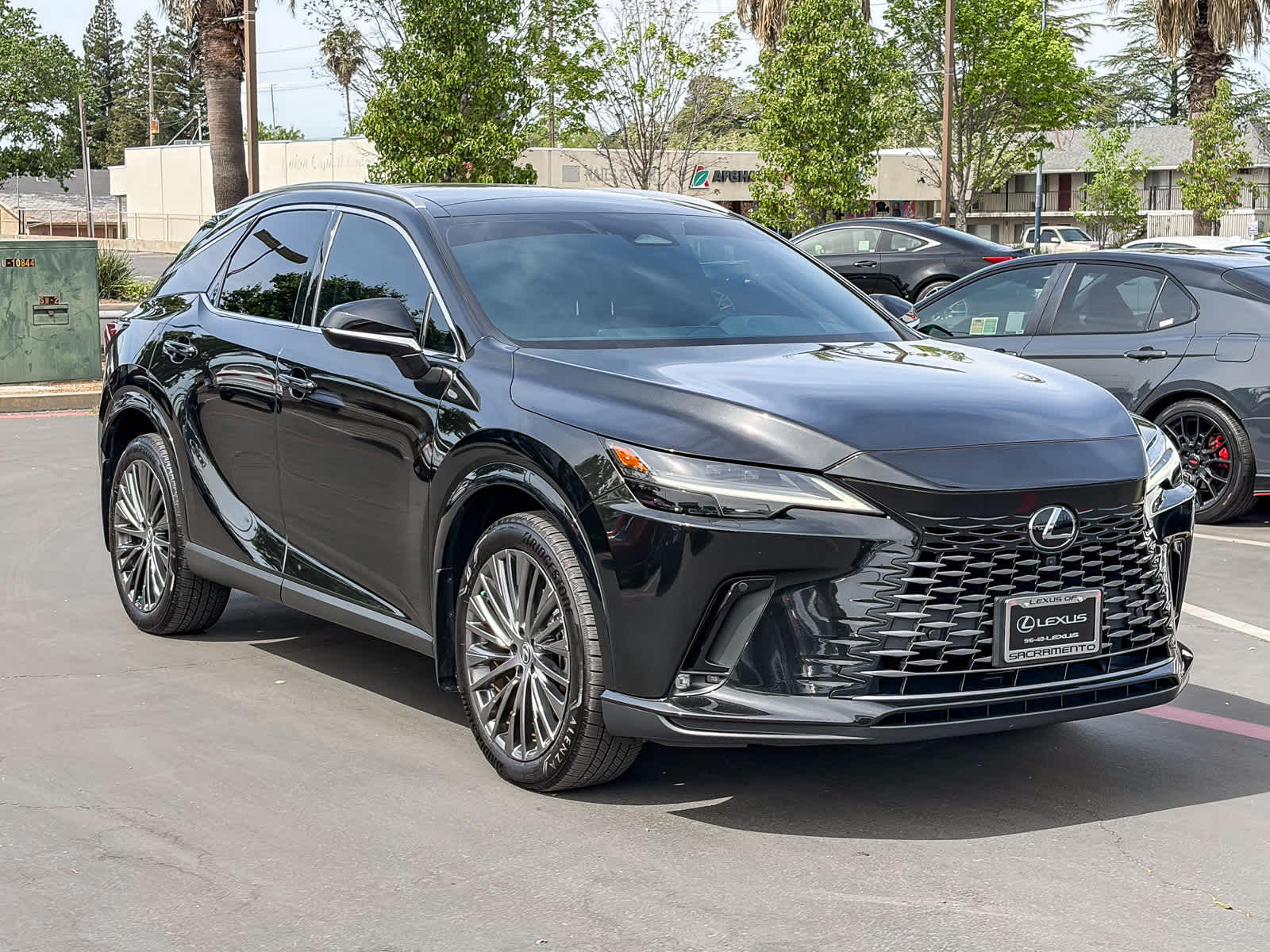 2024 LEXUS RX 350h Luxury photo 4