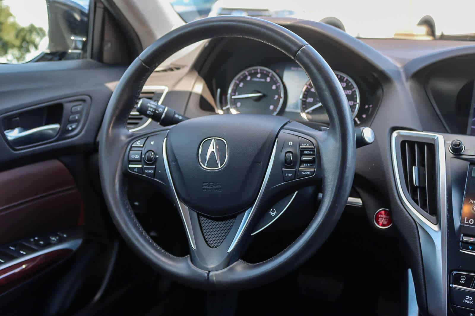 Thumbnail: 2015 Acura TLX - 14