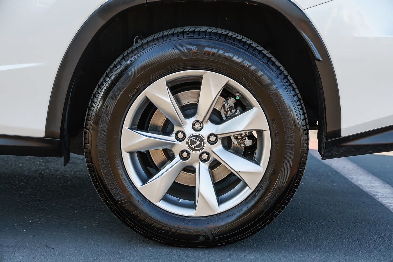 Thumbnail: 2018 Lexus RX - 17