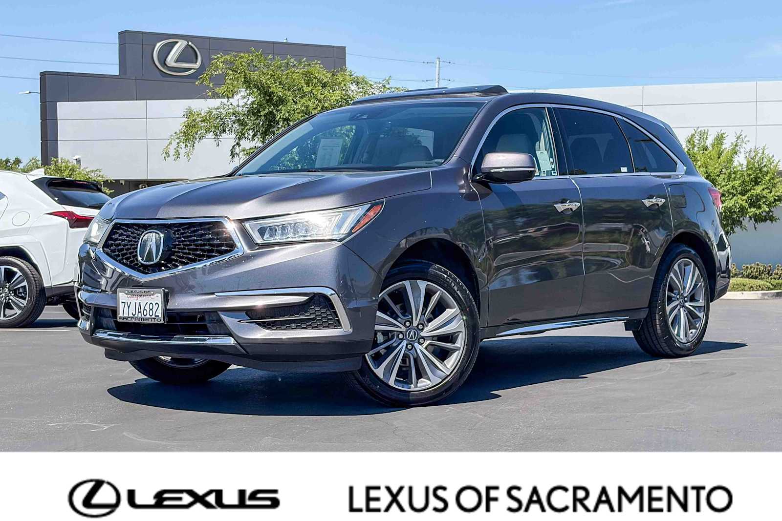2017 Acura MDX V6 with Technology Package photo 1