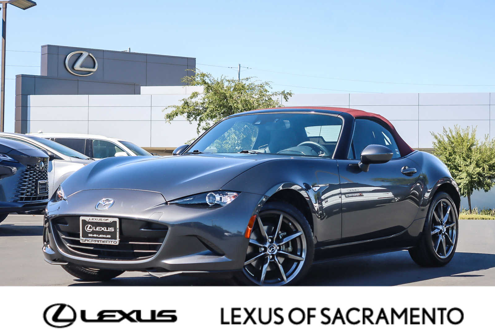 Thumbnail: 2018 Mazda MX-5 Miata - 1