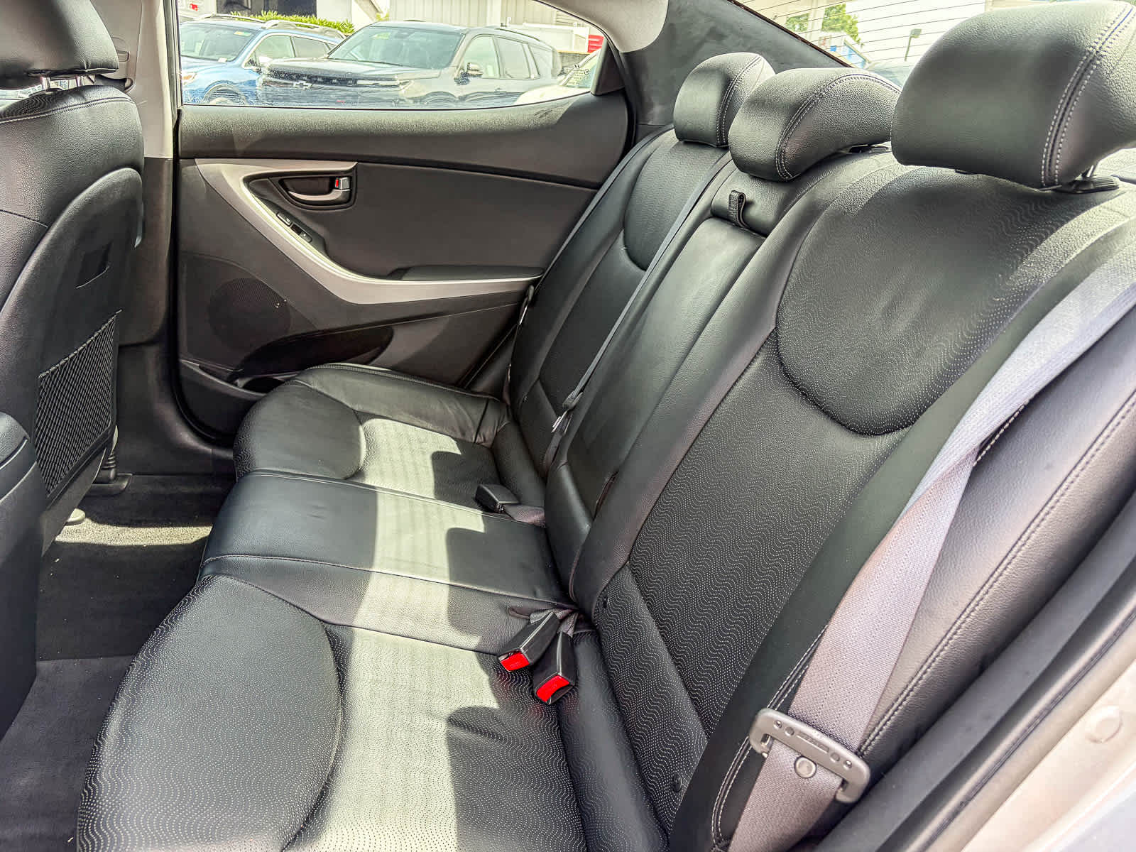 Thumbnail: 2011 Hyundai Elantra - 18