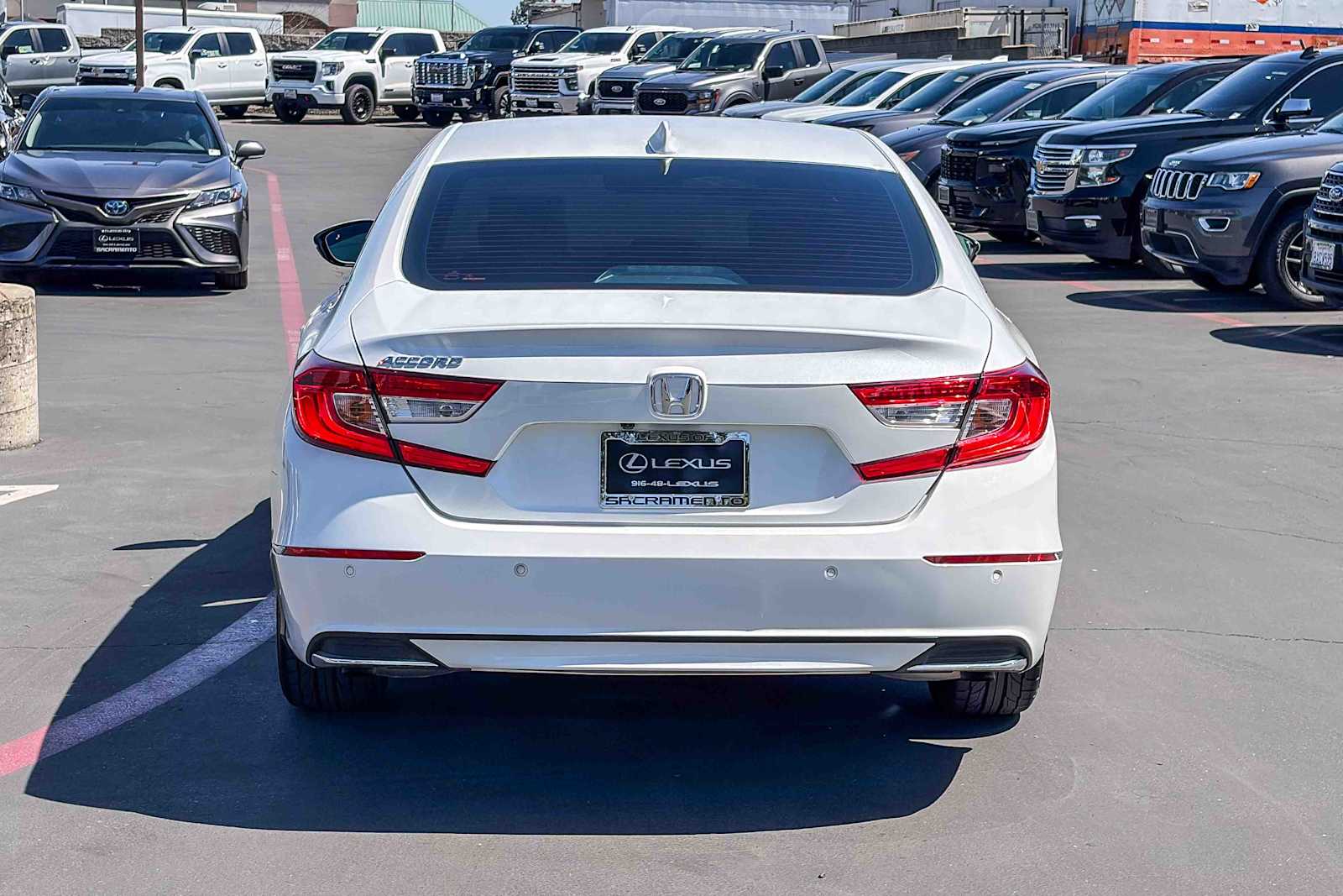 2022 Honda Accord EX-L 1.5T photo 2