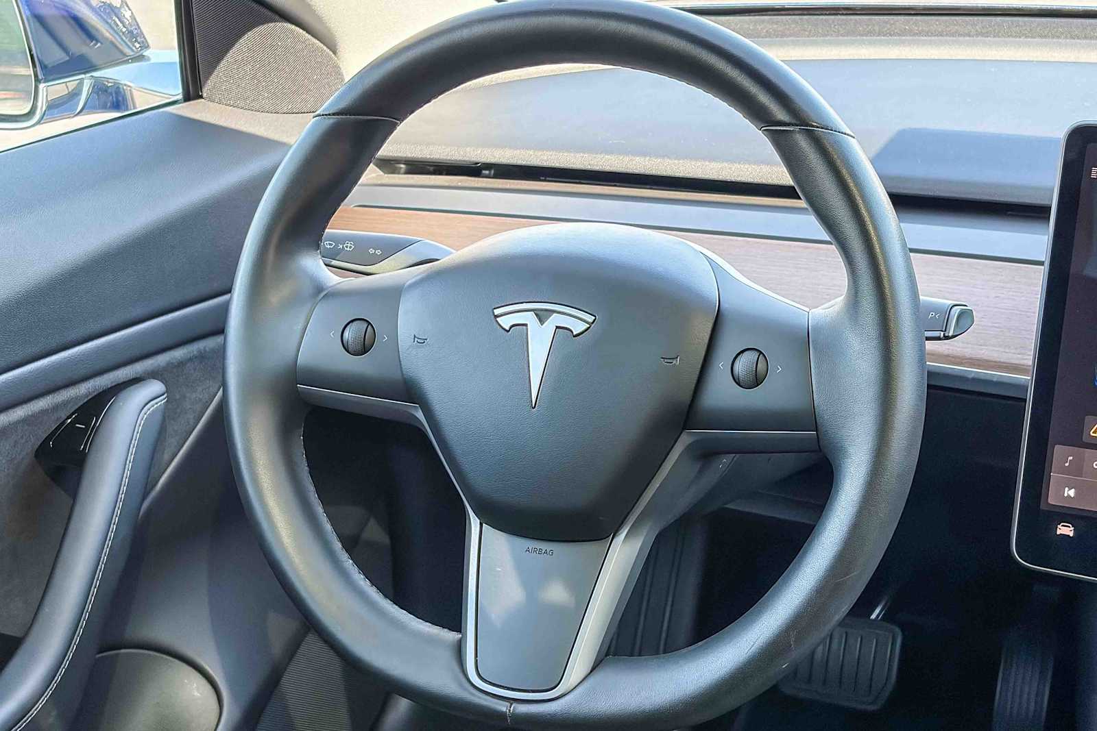 Thumbnail: 2018 Tesla Model 3 - 14